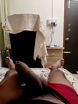 Snapshot of Tamilan_fucks chatting on 07-14-26, 06:47 Tamilan fucks online show from 07-14-26, 06:47