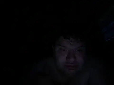 Snapshot of horny90211 chatting on 06-12-26, 01:25 horny90211 online show from 06-12-26, 01:25