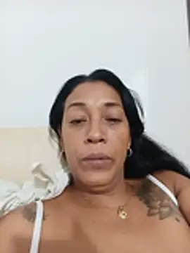 candelahot10 online show from 07-12-26, 11:00