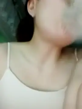 Snapshot of LinCil chatting on 06-10-26, 01:34 LinCil online show from 06-10-26, 01:34