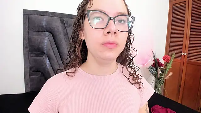 ParisMendez online show from 07-12-26, 12:17