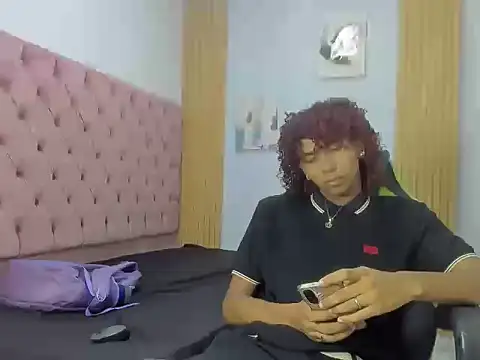 Jayxtrem 18 online show from 06-11-26, 09:12