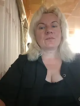 VikaRaine555 online show from 07-05-26, 08:37