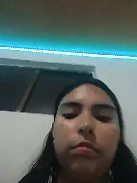 Snapshot of Amaranthaa_222 chatting on 06-10-26, 02:57 Amaranthaa 222 online show from 06-10-26, 02:57
