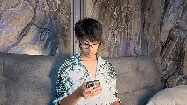 Noha King online show from 07-19-26, 04:10