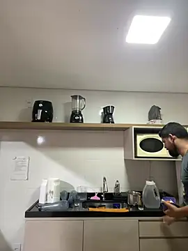 mineirinho3120 online show from 07-08-26, 05:35