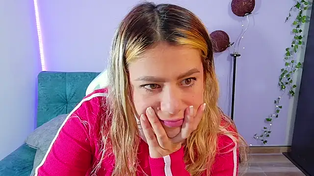 Snapshot of Sam_sexual_enjoyment chatting on 07-08-26, 04:02 Sam sexual enjoyment online show from 07-08-26, 04:02