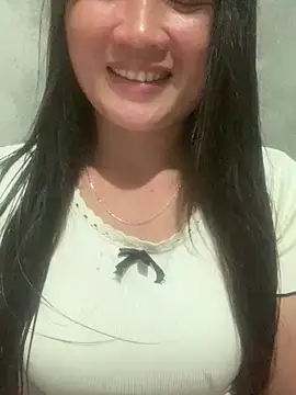Snapshot of PP_kitty chatting on 06-12-26, 10:57 PP kitty online show from 06-12-26, 10:57