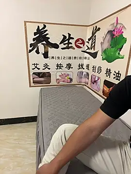 qujing002 online show from 07-11-26, 01:55