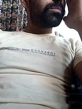 Snapshot of cuteboyaadi chatting on 06-14-26, 02:57 cuteboyaadi online show from 06-14-26, 02:57