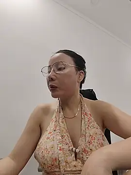 Fanritar online show from 06-29-26, 12:39