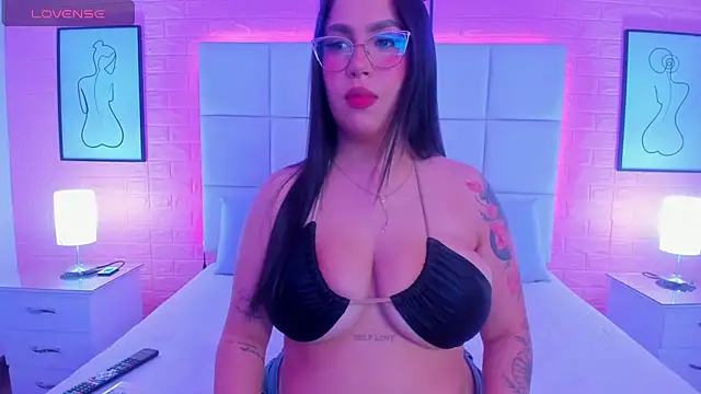 chloe parker  online show from 07-07-26, 03:53