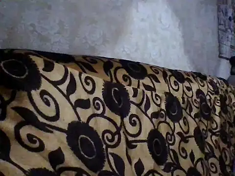 Snapshot of lucyswee chatting on 07-14-26, 03:22 lucyswee online show from 07-14-26, 03:22