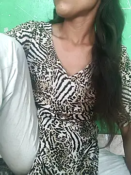 Snapshot of Cute_Merry__ chatting on 07-10-26, 10:48 Cute Merry online show from 07-10-26, 10:48