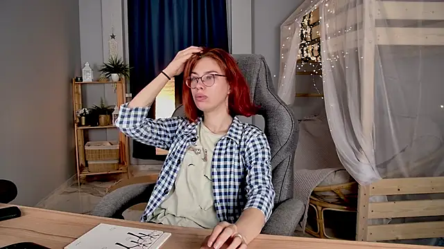 Snapshot of SeraphineDuskryn chatting on 07-21-26, 08:48 SeraphineDuskryn online show from 07-21-26, 08:48