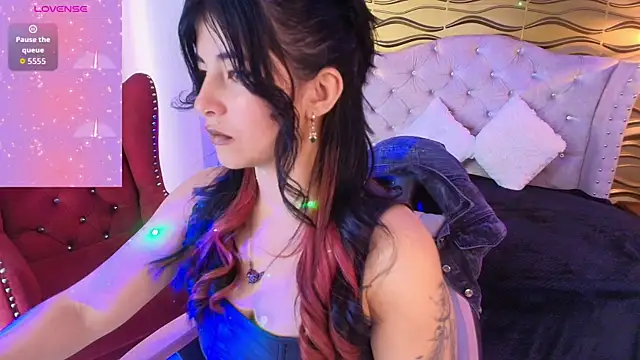  Ninaharpper online show from 06-20-26, 12:32