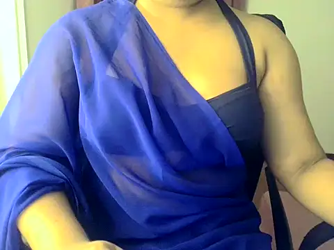 Snapshot of Rani_016 chatting on 06-11-26, 03:53 Rani 016 online show from 06-11-26, 03:53