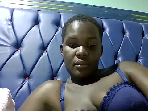 Sassylilmama online show from 06-19-26, 04:46