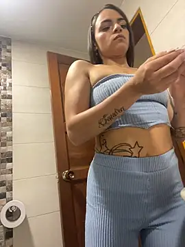  Melany Martinez online show from 06-19-26, 04:13