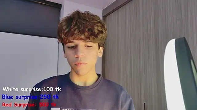 Samy Twink online show from 07-08-26, 03:30