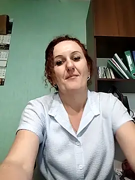 KarinaFlower99 online show from 06-15-26, 05:51