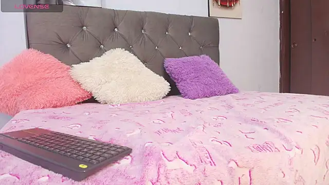 Isabella nastyy online show from 07-17-26, 03:20