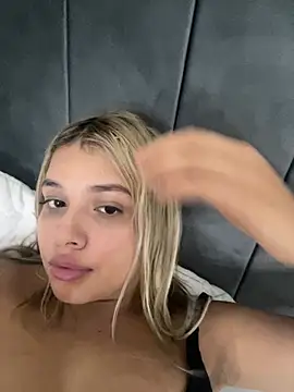 hannie- online show from 06-24-26, 06:06