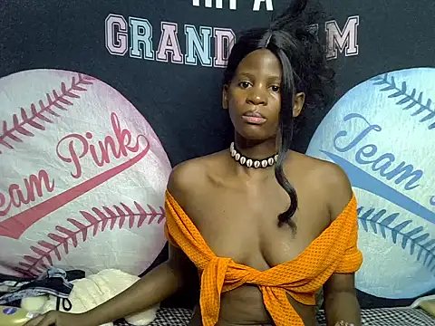 Snapshot of Queen_slay2 chatting on 06-28-26, 05:41 Queen slay2 online show from 06-28-26, 05:41