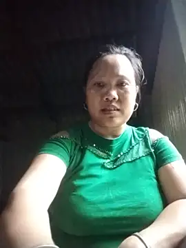 Snapshot of Chily-yy chatting on 07-11-26, 10:48 Chily-yy online show from 07-11-26, 10:48