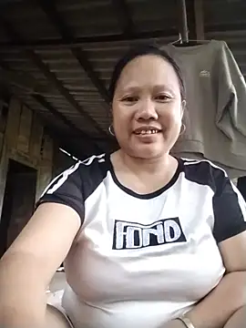 Snapshot of Chily-yy chatting on 07-10-26, 10:37 Chily-yy online show from 07-10-26, 10:37