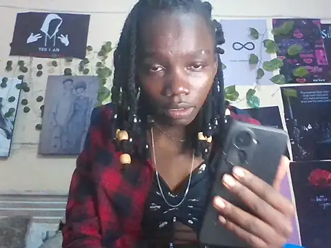 Snapshot of cutegyal1 chatting on 07-07-26, 07:56 cutegyal1 online show from 07-07-26, 07:56