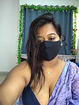 Snapshot of beauty_lisa- chatting on 07-02-26, 07:58 beauty lisa- online show from 07-02-26, 07:58