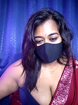 Snapshot of beauty_lisa- chatting on 06-16-26, 01:33 beauty lisa- online show from 06-16-26, 01:33