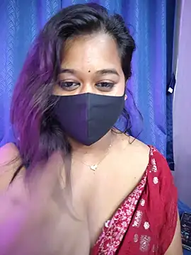 Snapshot of beauty_lisa- chatting on 06-18-26, 09:20 beauty lisa- online show from 06-18-26, 09:20