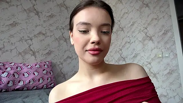 Snapshot of Jennifer_Jenny_ chatting on 06-16-26, 06:46 Jennifer Jenny online show from 06-16-26, 06:46
