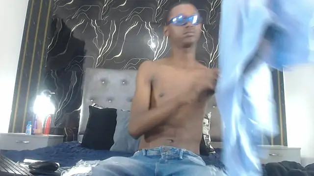 Snapshot of Joel_Bell chatting on 07-23-26, 12:13 Joel Bell online show from 07-23-26, 12:13