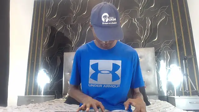 Snapshot of Joel_Bell chatting on 06-26-26, 12:33 Joel Bell online show from 06-26-26, 12:33