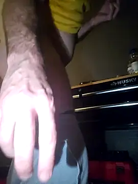 Snapshot of ryan1284 chatting on 10-10-25, 04:46 ryan1284 online show from 10-10-25, 04:46