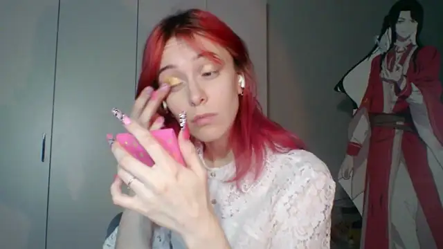 Snapshot of KayleneWesterberg chatting on 06-16-26, 03:12 KayleneWesterberg online show from 06-16-26, 03:12