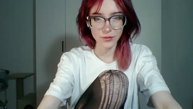 Snapshot of KayleneWesterberg chatting on 07-05-26, 03:08 KayleneWesterberg online show from 07-05-26, 03:08