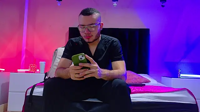 Snapshot of Matia_Zelvya chatting on 07-24-26, 11:28 Matia Zelvya online show from 07-24-26, 11:28