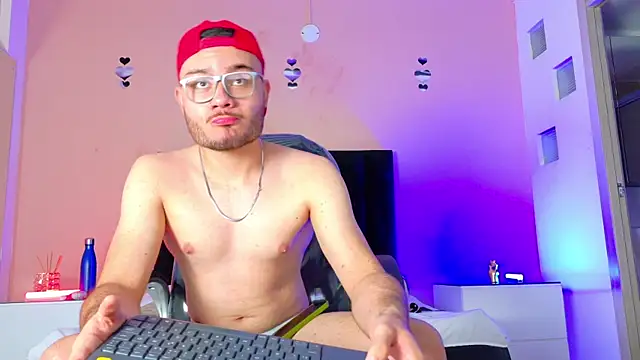 Snapshot of Matia_Zelvya chatting on 07-22-26, 11:45 Matia Zelvya online show from 07-22-26, 11:45