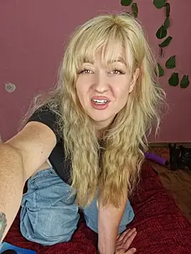 Amber-Blaze online show from 07-20-26, 06:32