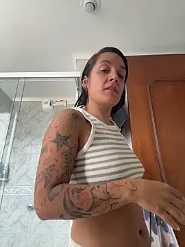SOPHIA VELMONT online show from 06-15-26, 02:17