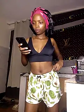 Sexyie lynne online show from 07-04-26, 11:20