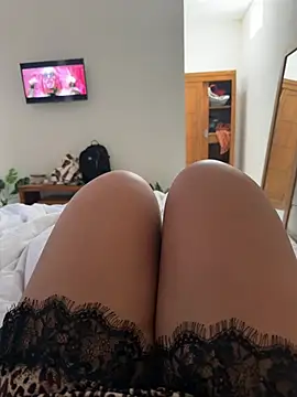 NiaBeurette online show from 06-22-26, 03:23