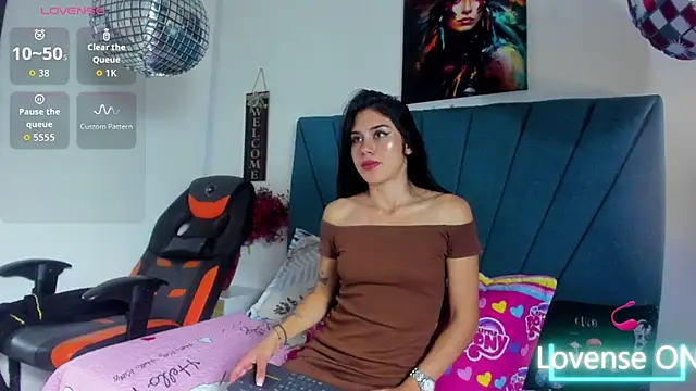 Snapshot of Danna_wish1 chatting on 06-12-26, 01:42 Danna wish1 online show from 06-12-26, 01:42