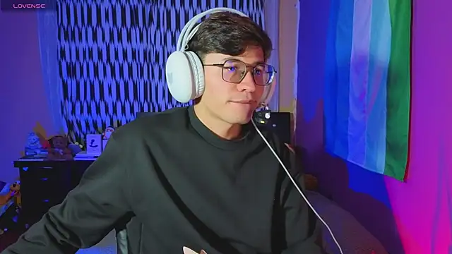 Angelito Twink online show from 06-24-26, 01:37