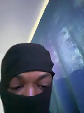 Snapshot of novinho_lc chatting on 07-10-26, 04:18 novinho lc online show from 07-10-26, 04:18