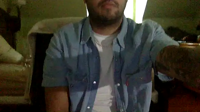 Snapshot of greatalexxxandro chatting on 06-13-26, 03:54 greatalexxxandro online show from 06-13-26, 03:54